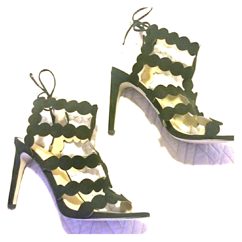 NEW BCBGeneration Chicko Sandals, Black, Size 9.5
